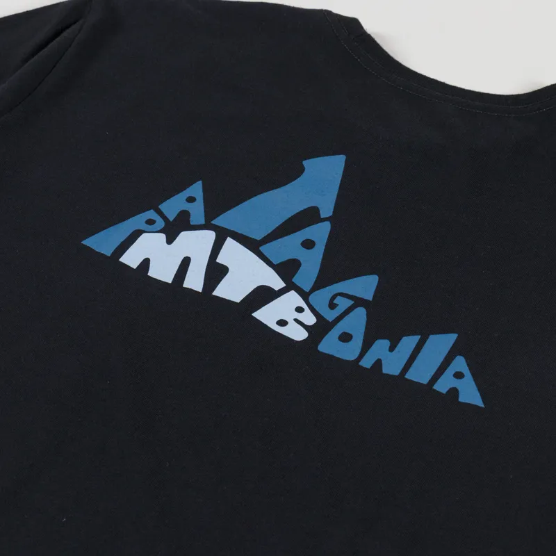Patagonia Berm Logo Responsibili-Tee Black-4