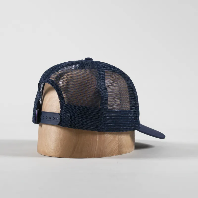 Patagonia P-6 Logo Trucker Hat New Navy-3