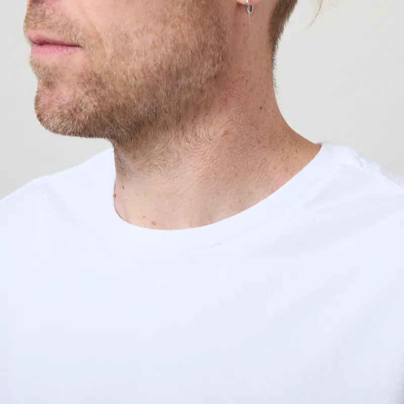Patagonia P-6 Logo Responsibili-Tee Fiber White-3