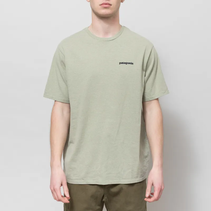Patagonia P-6 Logo Responsibili-Tee Outline Gumtree Green