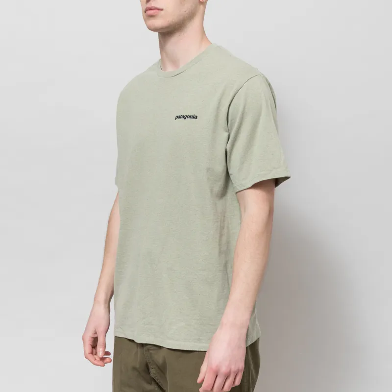 Patagonia P-6 Logo Responsibili-Tee Outline Gumtree Green-1