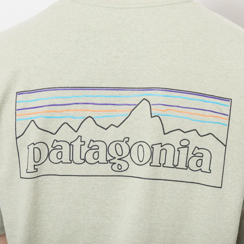 Patagonia P-6 Logo Responsibili-Tee Outline Gumtree Green-5