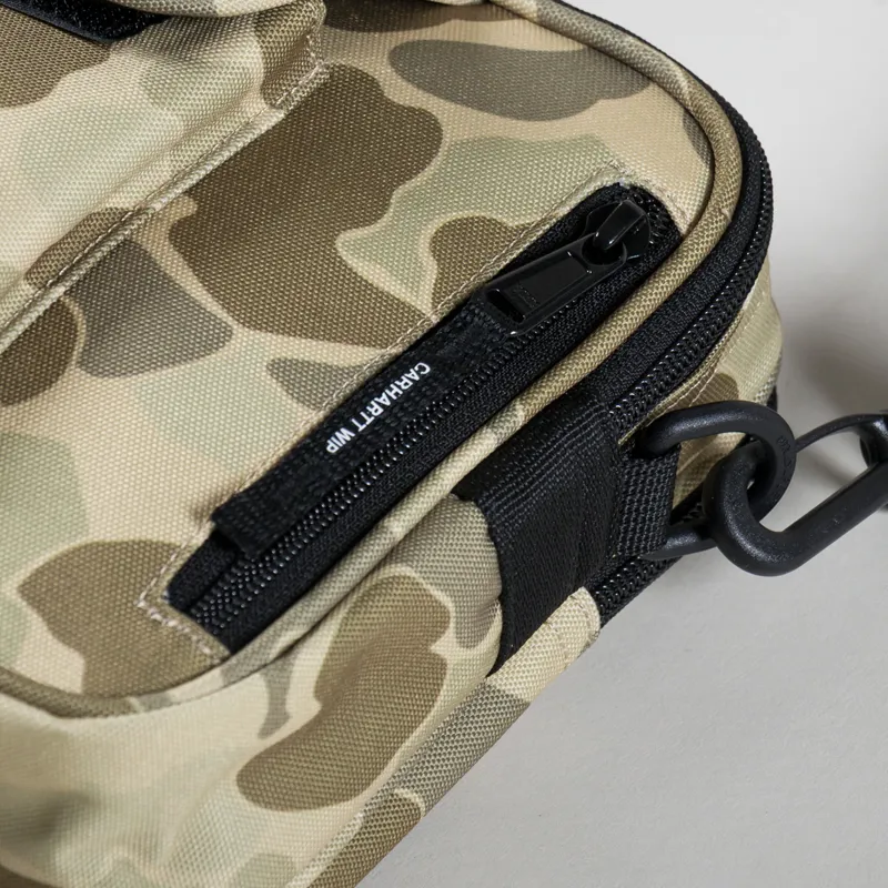 Carhartt WIP Essentials Bag Small Camo Duck Desert-8