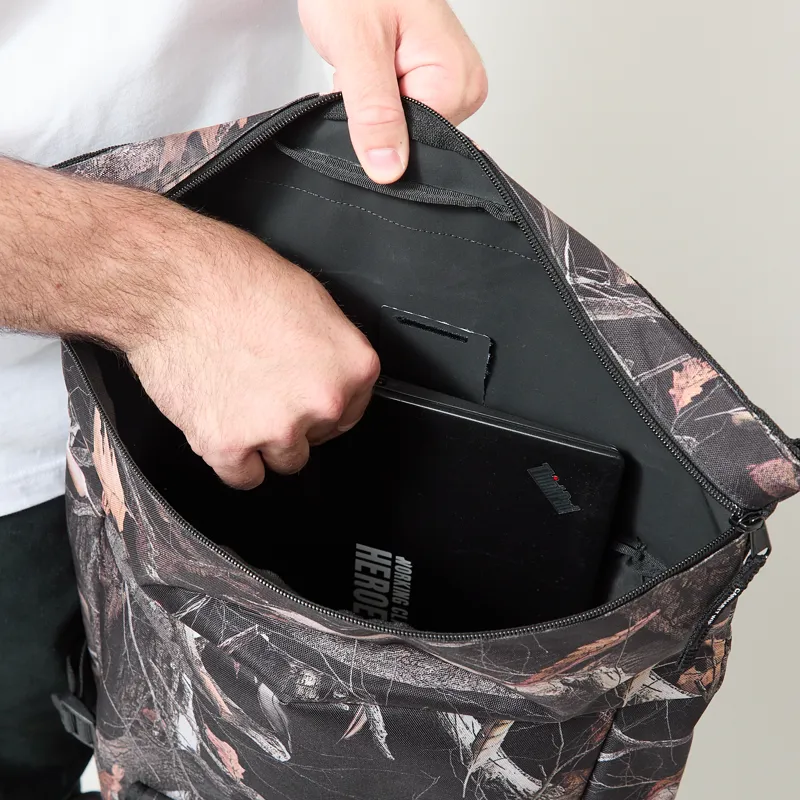 Carhartt WIP Phillis Backpack Camo Feather Tree Black-6