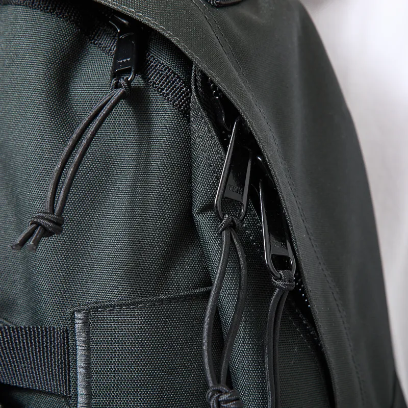 Carhartt WIP Kickflip Backpack Raven-9