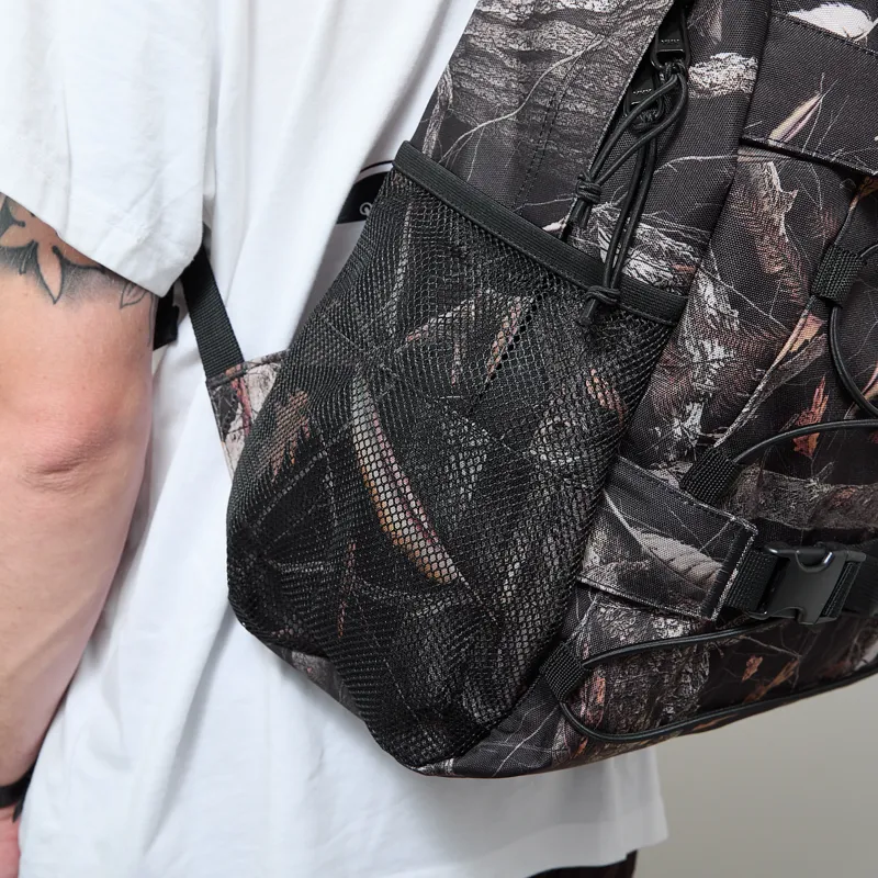 Carhartt WIP Kickflip Backpack Camo Feather Tree Black-11