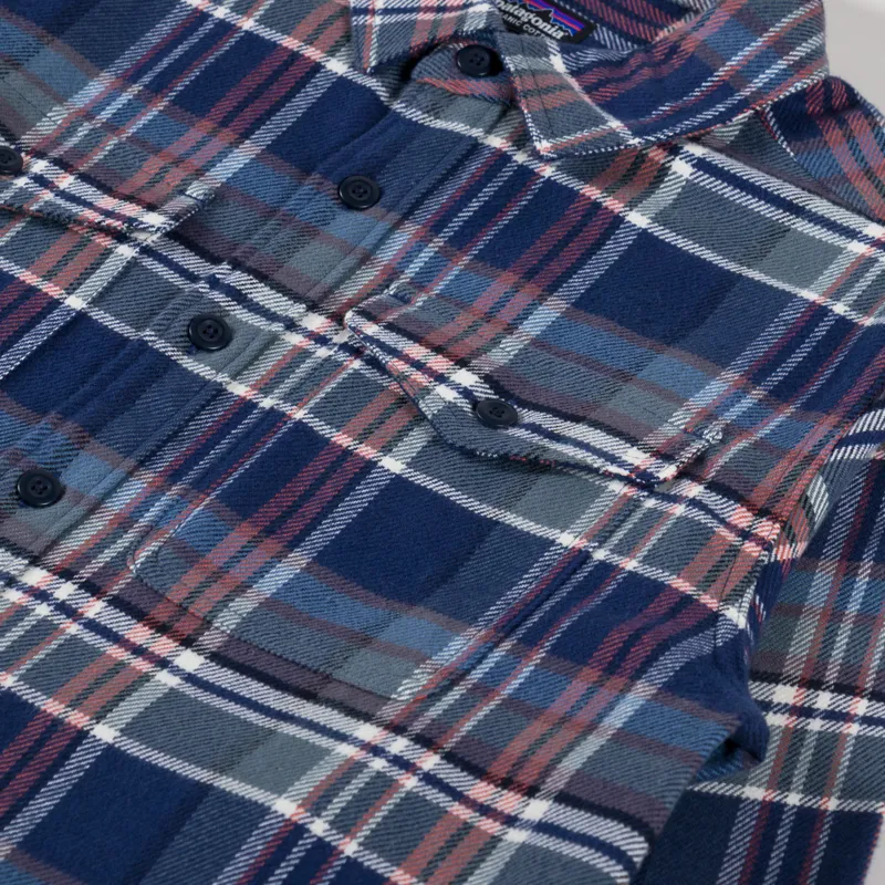 Patagonia Fjord Flannel Shirt Adventurer New Navy-7