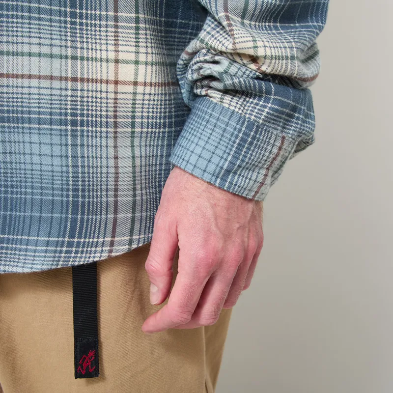 Patagonia Lightweight Fjord Flannel Shirt Melting Ombre Summit Blue-7