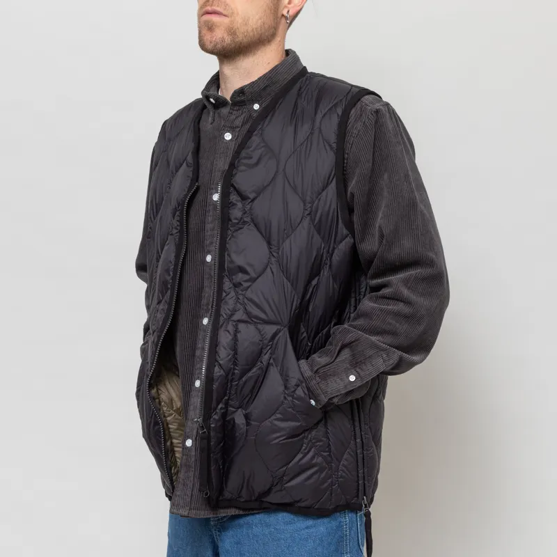Taion Military V-Neck W-Zip Down Vest Black-1
