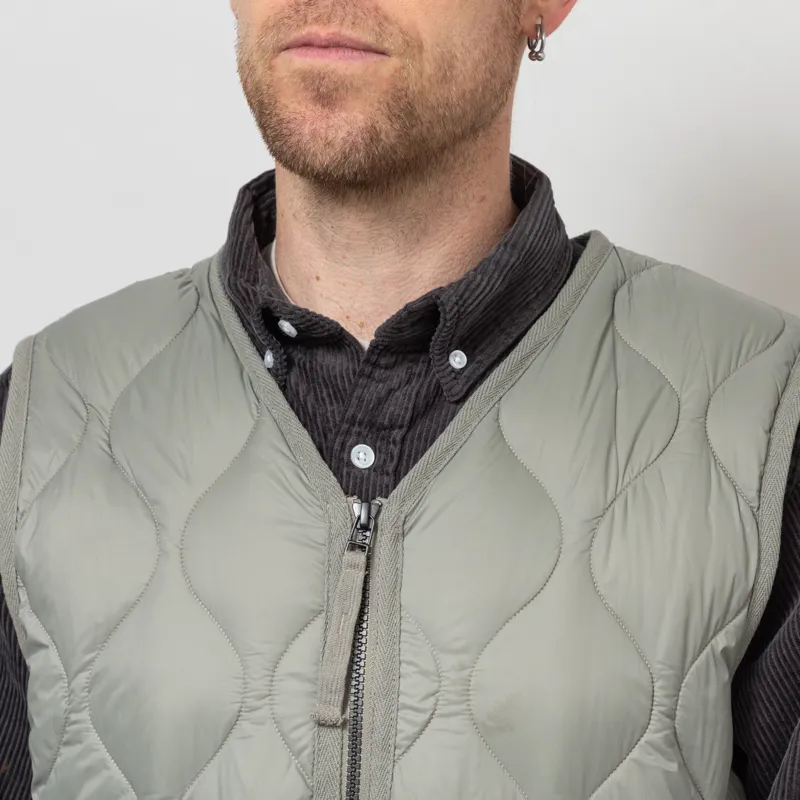 Taion Military V-Neck W-Zip Down Vest Dark Sage Green-5