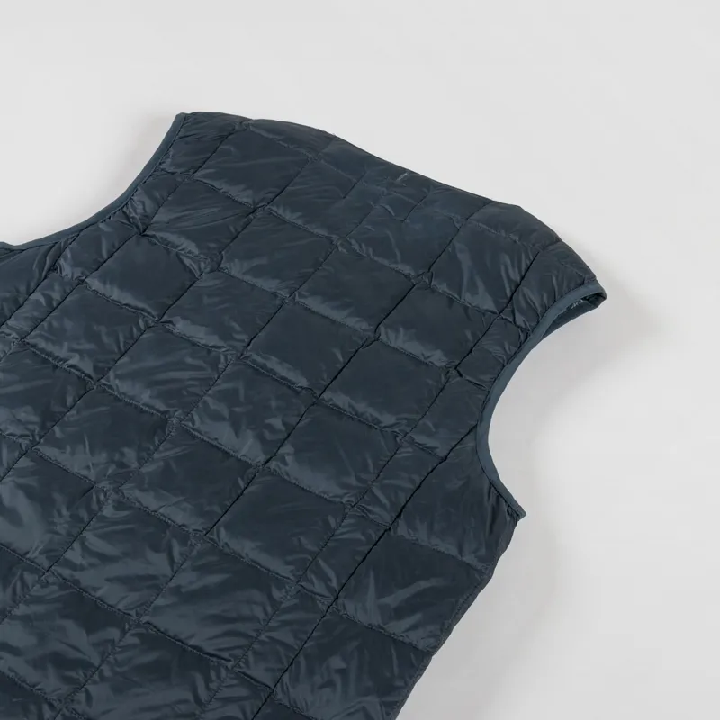 Taion Crew Neck Button Down Vest Charcoal-3