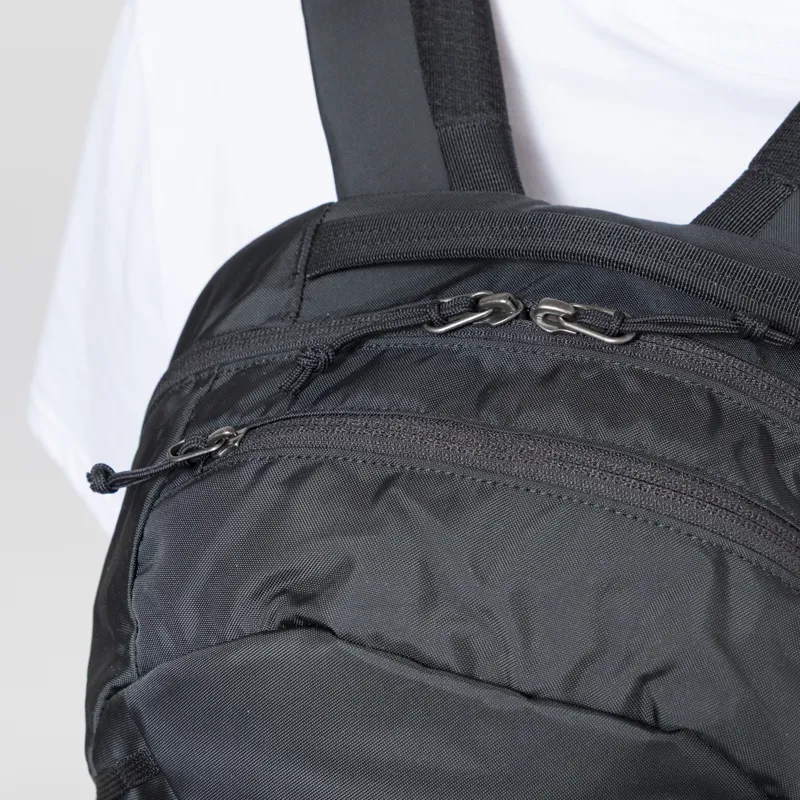 Patagonia Atom Daypack 24L Black-7