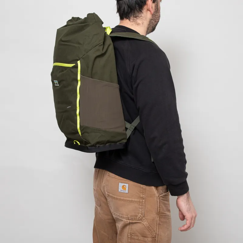 Patagonia Fieldsmith 32L Roll Top Pack Pine Needle Green-8