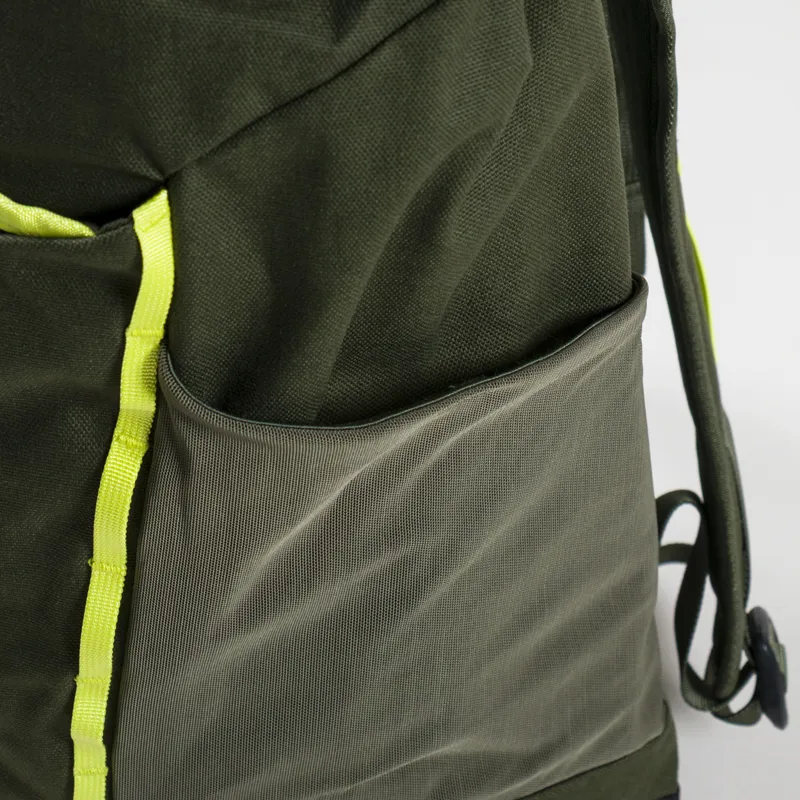 Patagonia Fieldsmith 32L Roll Top Pack Pine Needle Green-9