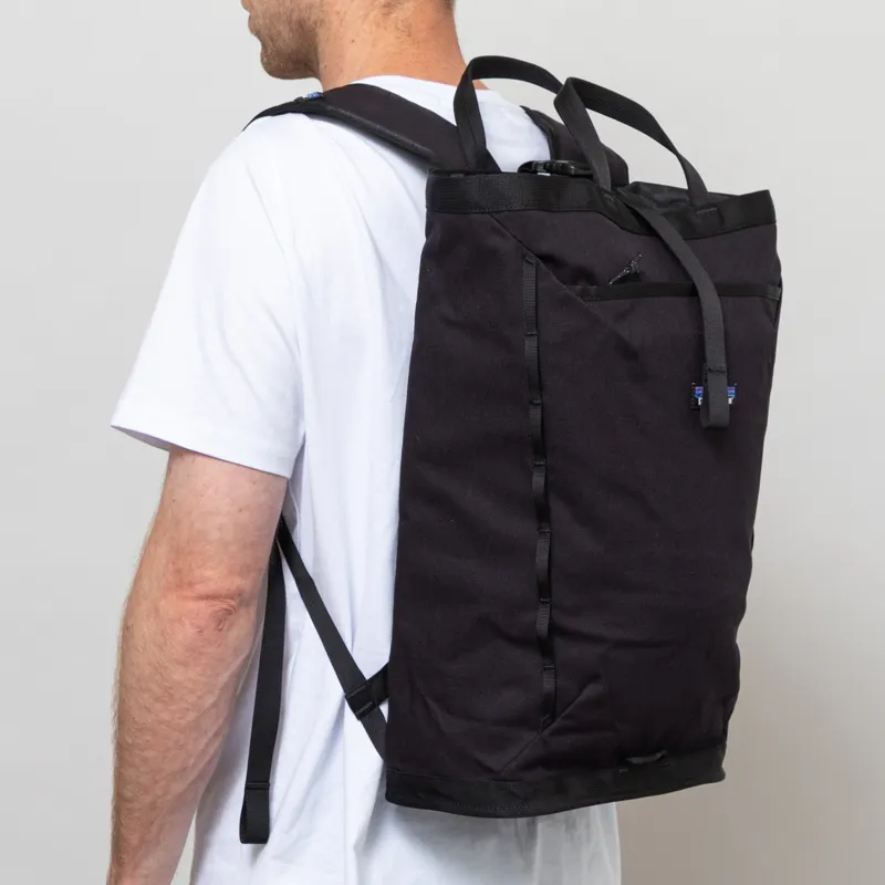 Patagonia Fieldsmith Linked Backpack 24L Black-1