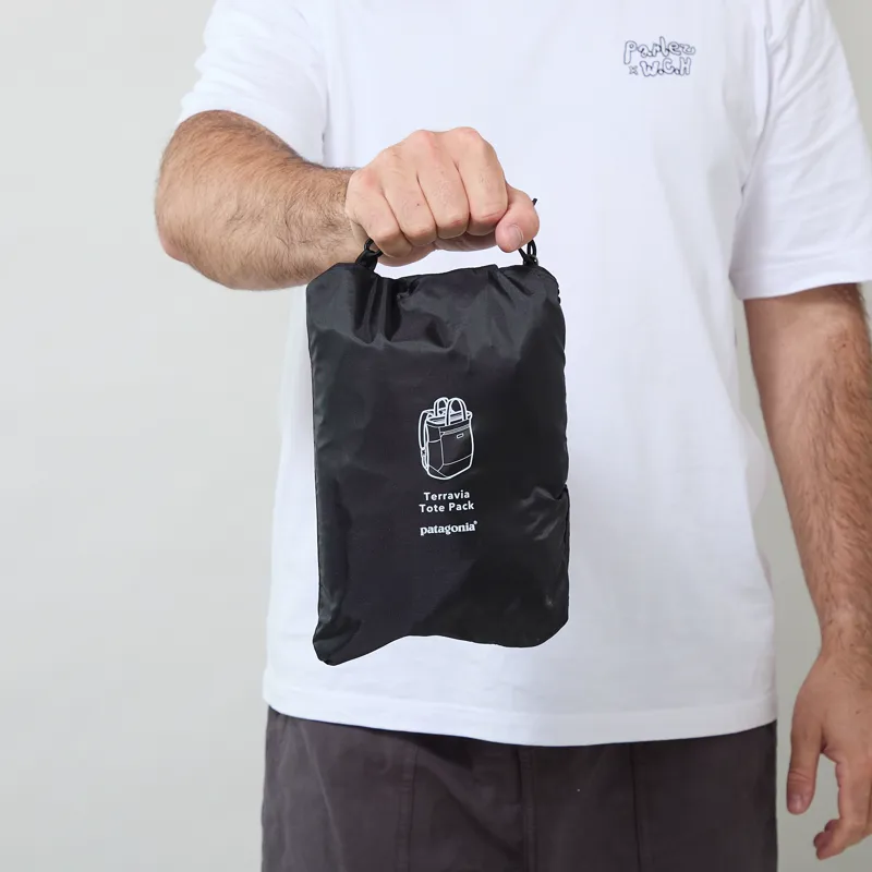 Patagonia Terravia Tote Pack 24L Black-4