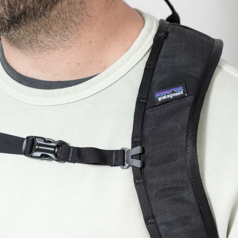 Patagonia Terravia Pack 14L Black-11