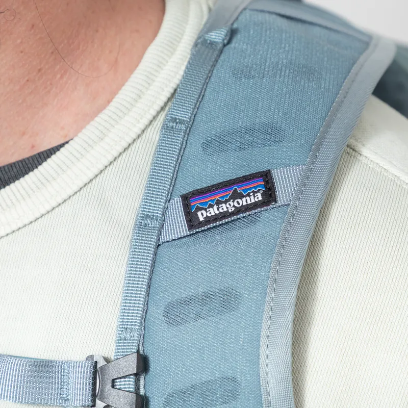 Patagonia Terravia Pack 14L Blue Sage-11
