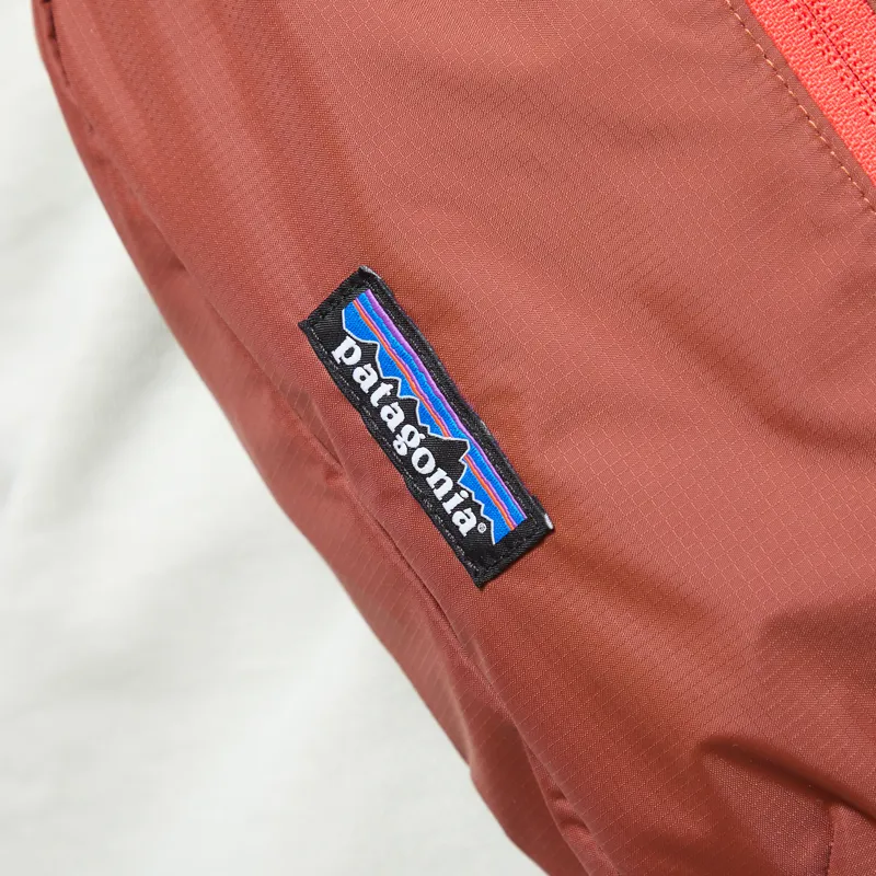 Patagonia Terravia Hip Pack 4L Dried Vanilla-6