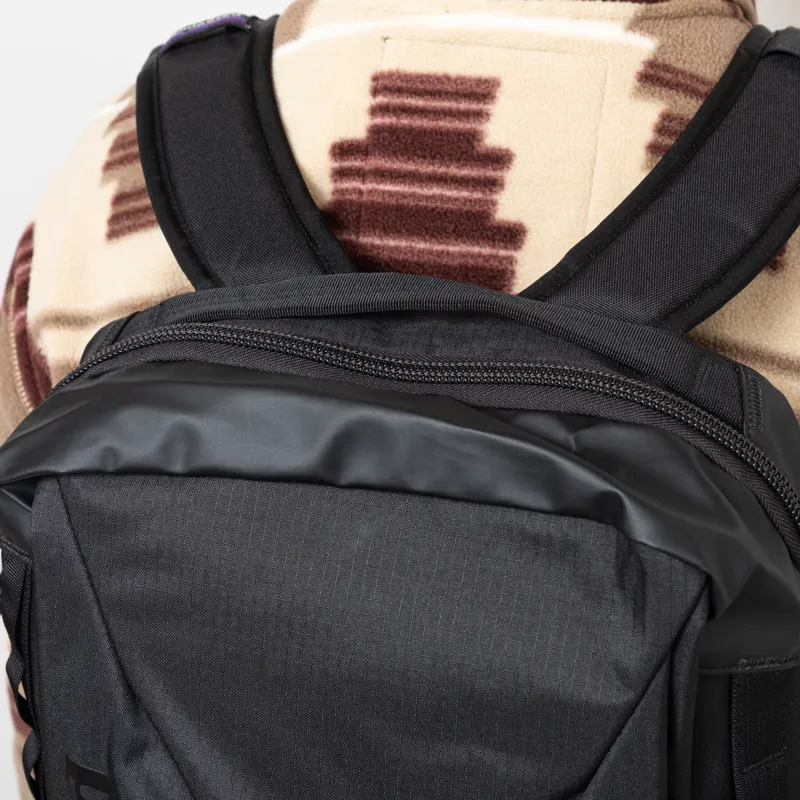 Patagonia Black Hole Micro MLC Backpack 22L Black-9