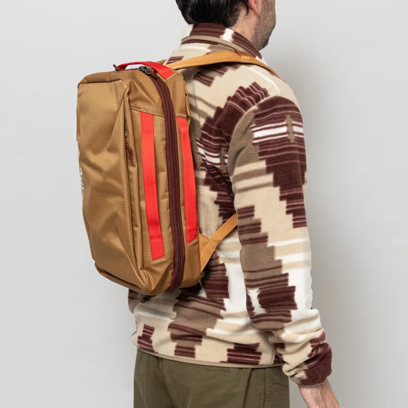 Patagonia Black Hole Micro MLC Backpack 22L Talon Gold-5