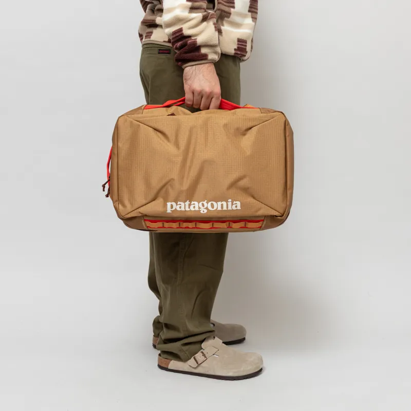 Patagonia Black Hole Micro MLC Backpack 22L Talon Gold-7