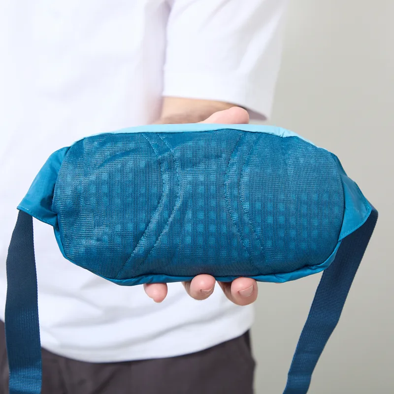 Patagonia Terravia Mini Hip Pack 1L Snowmelt Blue-7