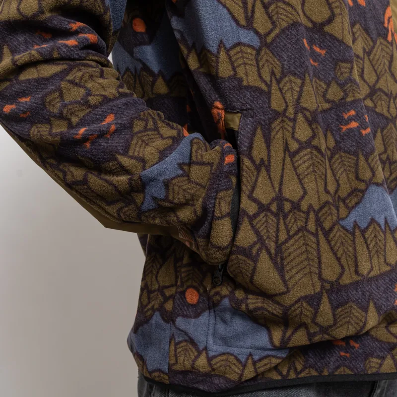 Kavu Teannaway Fleece Sasquatch Night-8