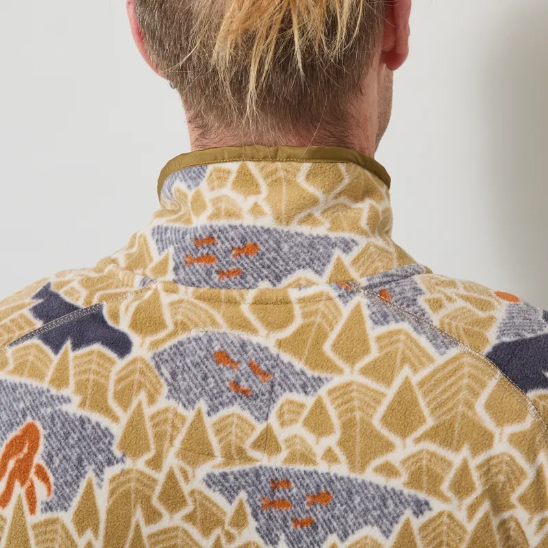 Kavu Teannaway Fleece Sasquatch Sighting-3
