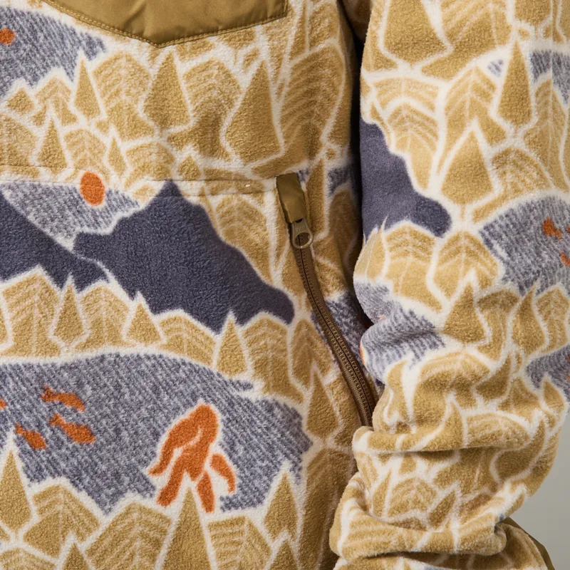 Kavu Teannaway Fleece Sasquatch Sighting-8