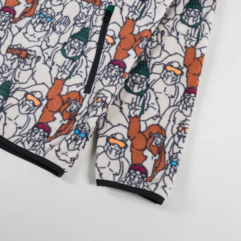 Kavu Teannaway Fleece Close Up-7