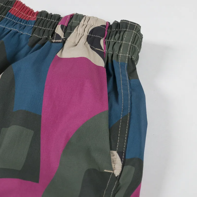 By Parra Distorted Camo Shorts Pink-4