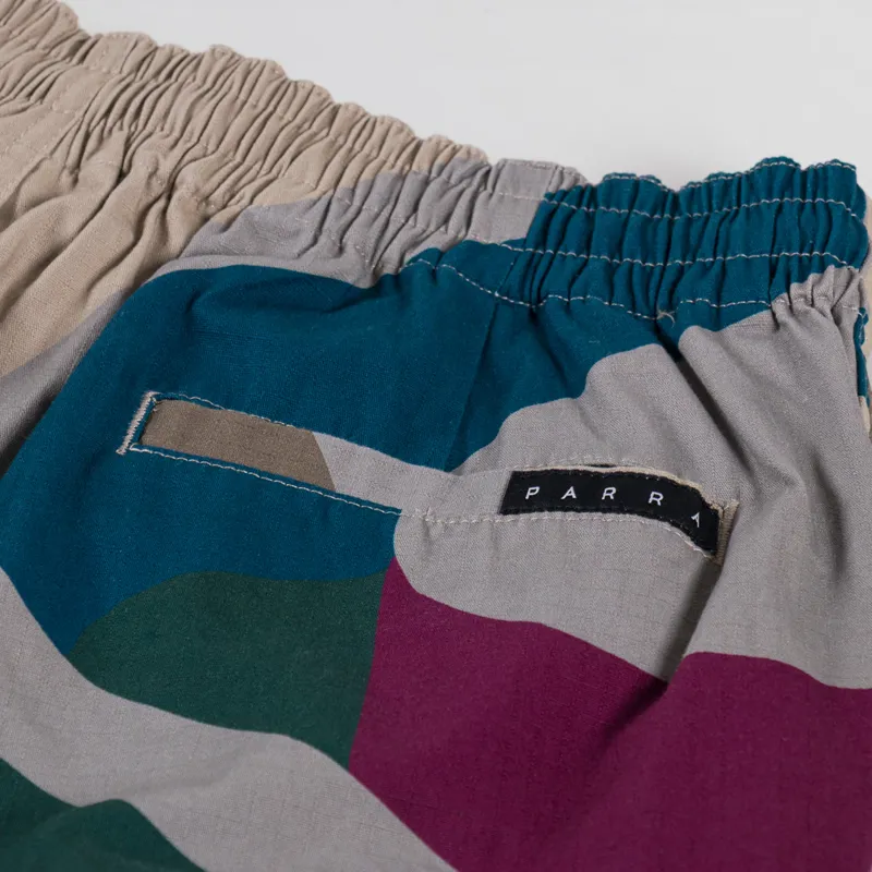 By Parra The Wall Camo Shorts Sand-4