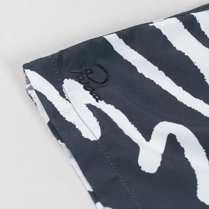 By Parra Birds Fly Swim Shorts Black White-5