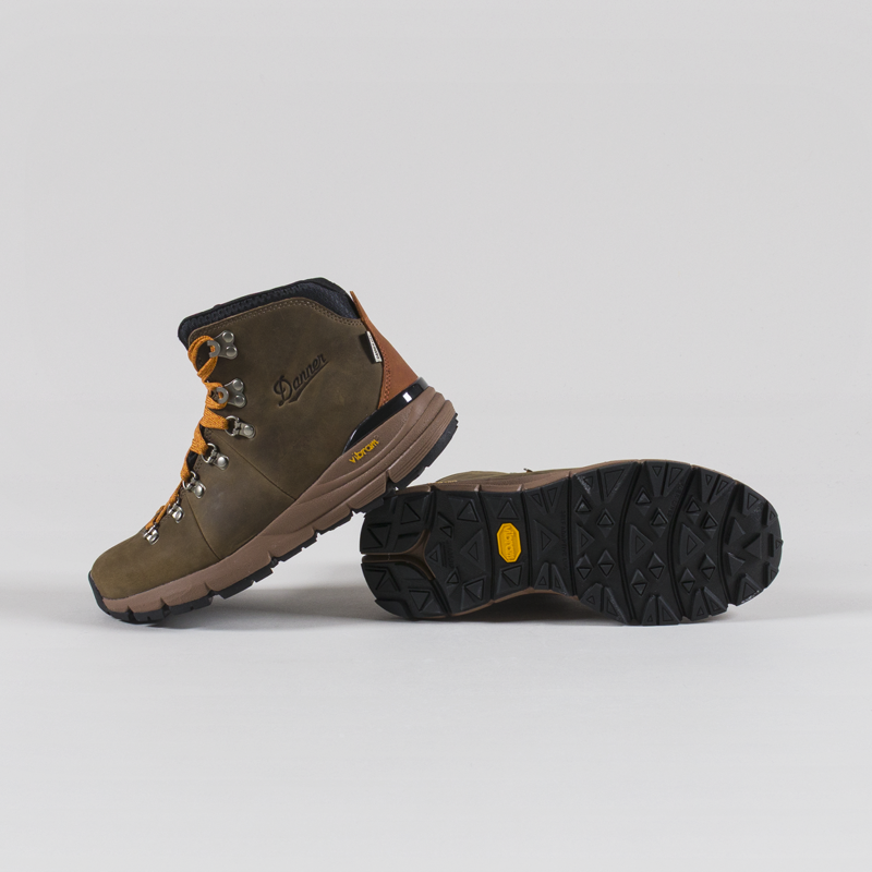 Danner Womens Mountain 600 Boots Chocolate Chip Golden Oak-3