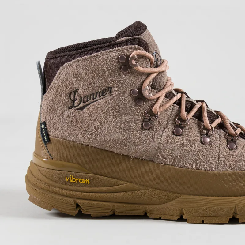 Danner Mountain 600 ID GORE-TEX Boots Almond Butter-4