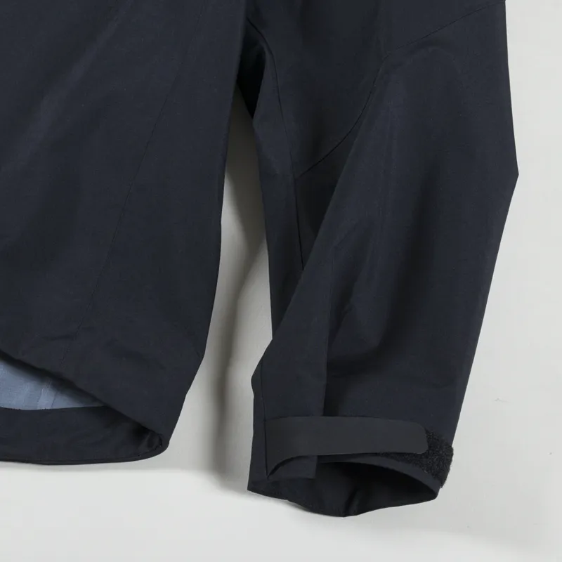 Arc'teryx Alpha SV GORE-TEX Jacket Black-6