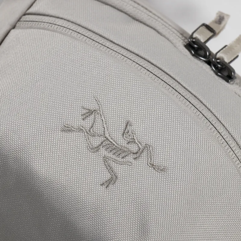 Arc'teryx Mens Mantis 1L Waistpack Bag Rune Beige