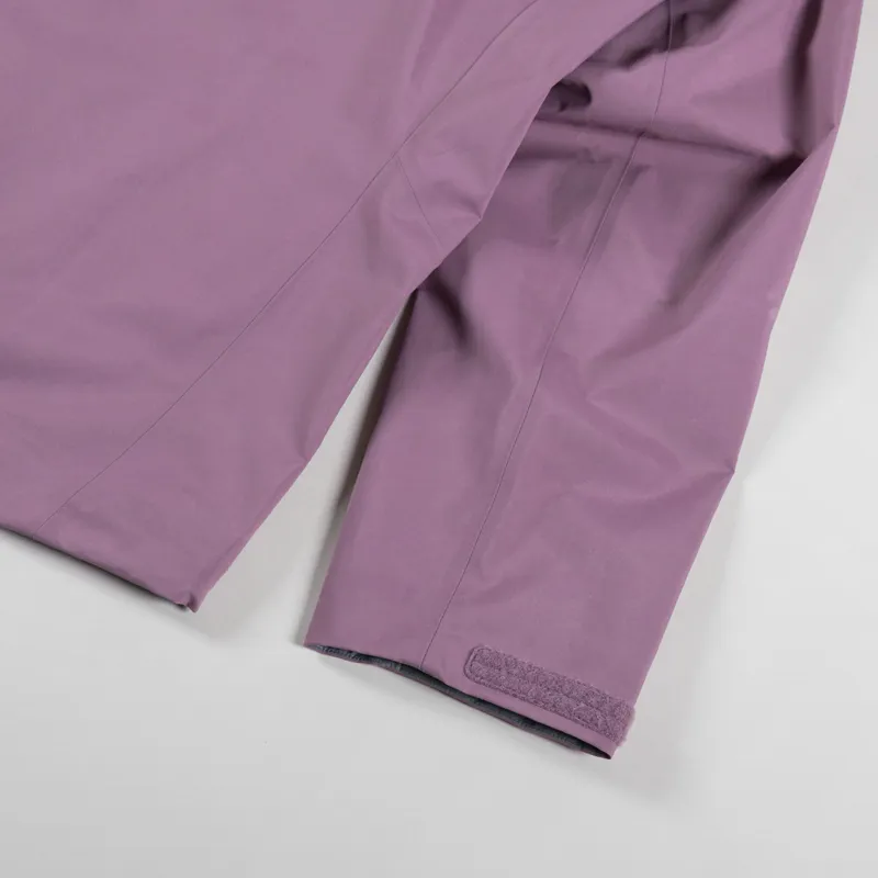 Arc'teryx Beta GORE-TEX Jacket Interstellar-11