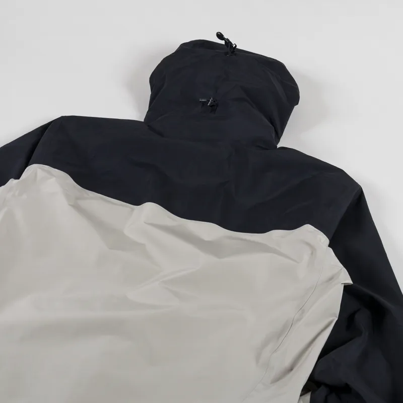 Arc'teryx Beta AR GORE-TEX Jacket Black Rune-5
