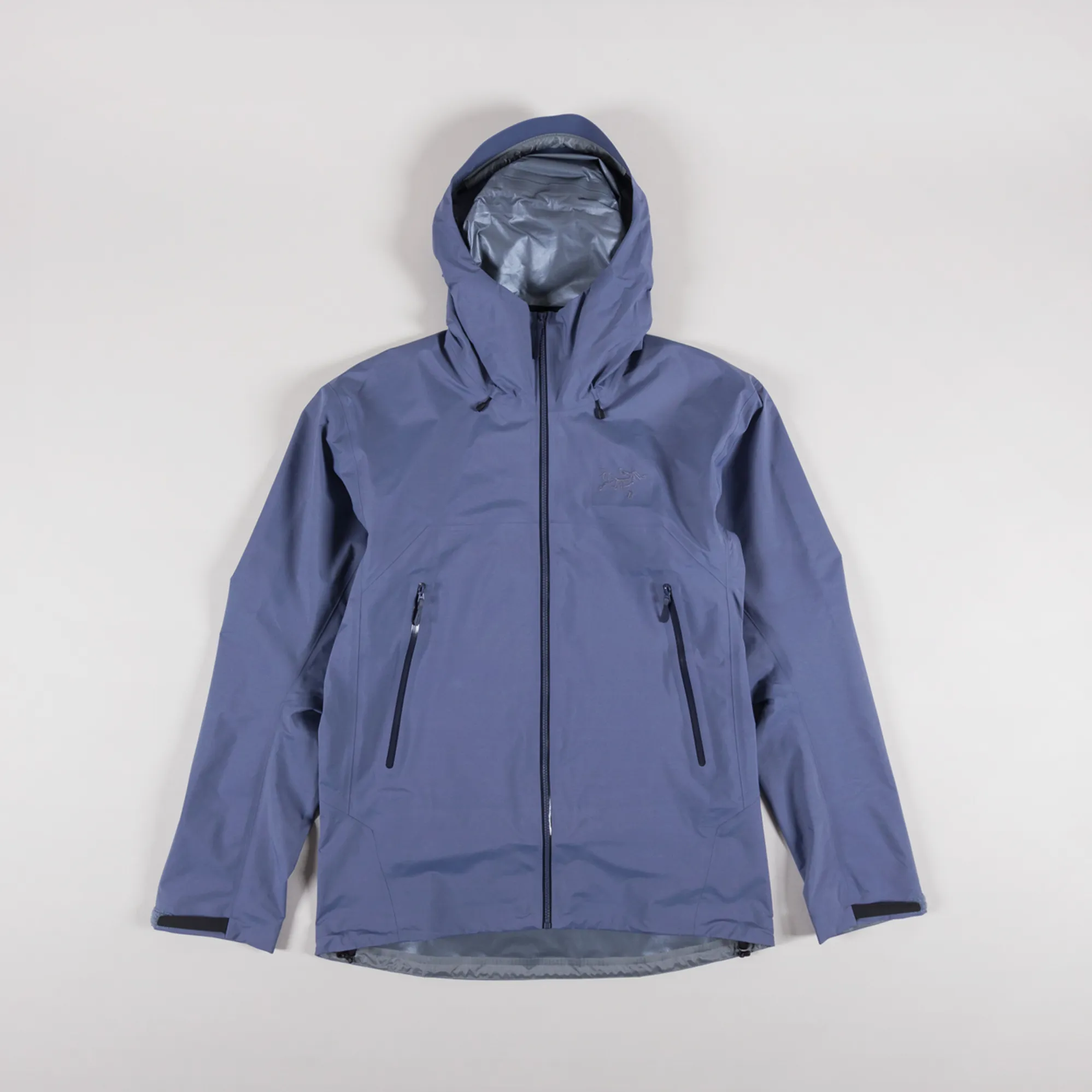 Arc'teryx Mens Beta SL GORE-TEX Waterproof Jacket Stratus Purple