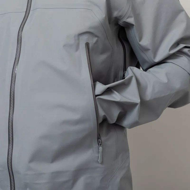 Arc'teryx Beta SL GORE-TEX Jacket Void-12