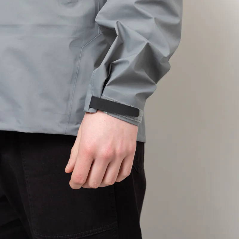 Arc'teryx Beta SL GORE-TEX Jacket Void-13