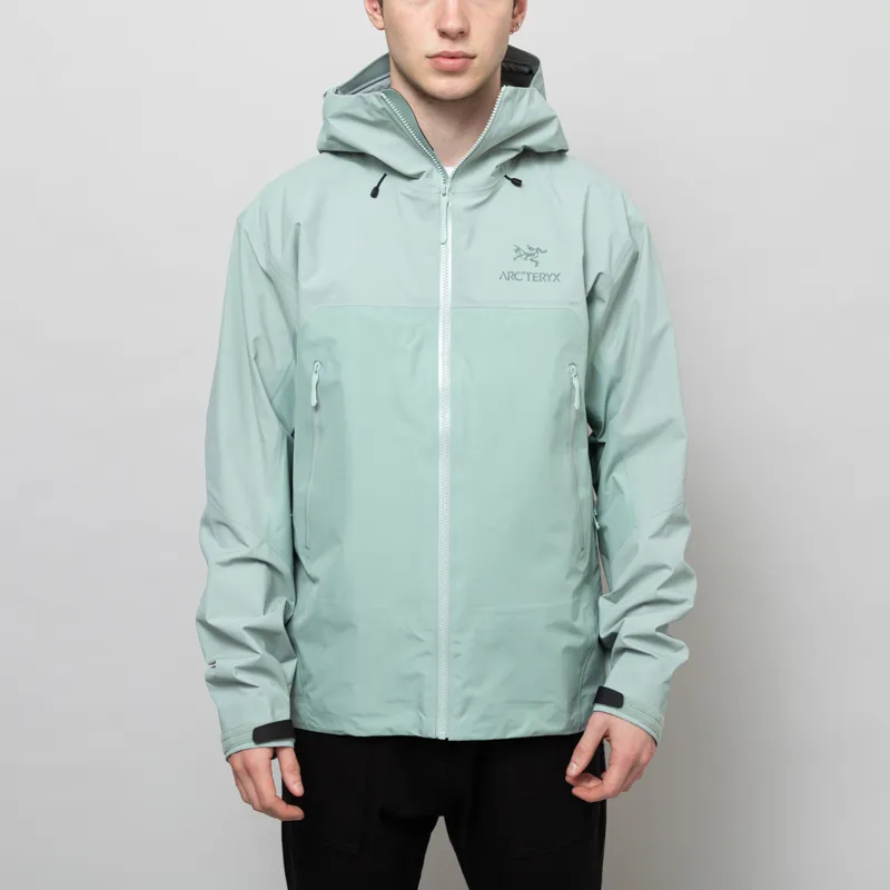 Arc'teryx Mens Beta AR GORE-TEX StormHood Jacket Stone Green