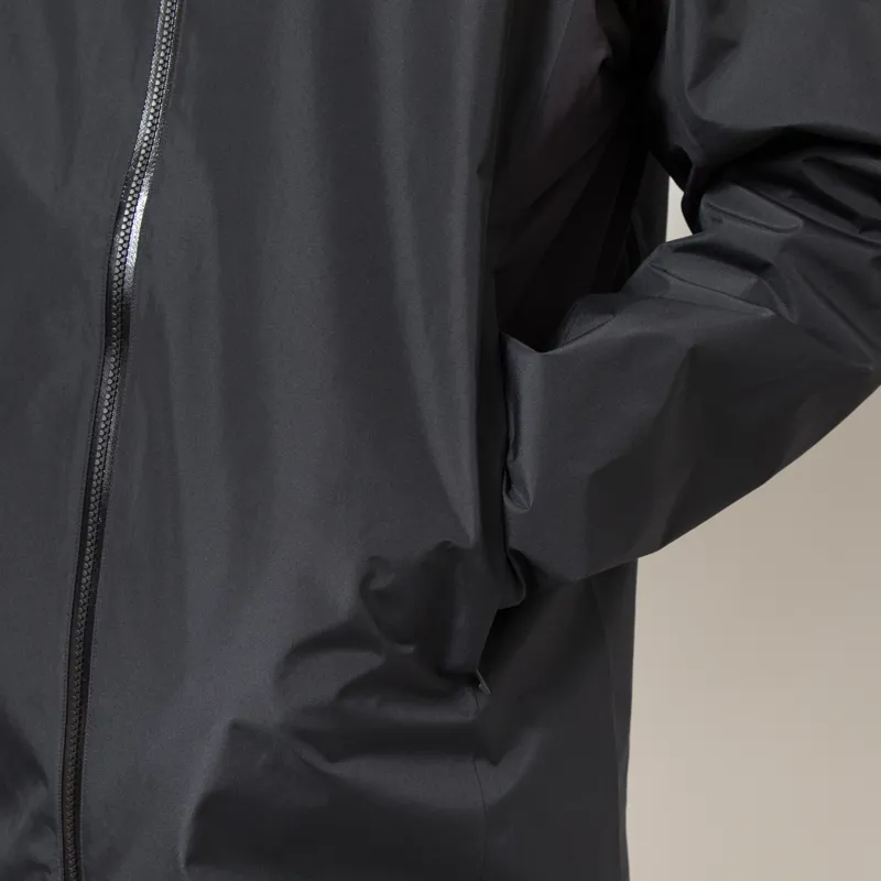 Arc'teryx Solano GORE-TEX WINDSTOPPER Hoody Black-10