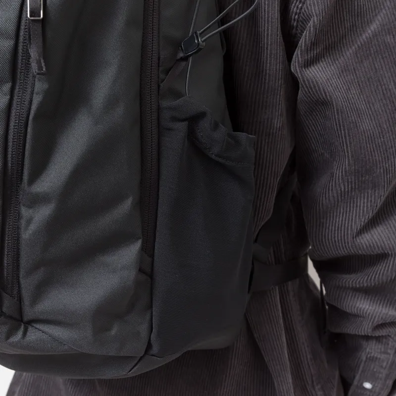 Arc'teryx Mantis 26L Backpack Black-11
