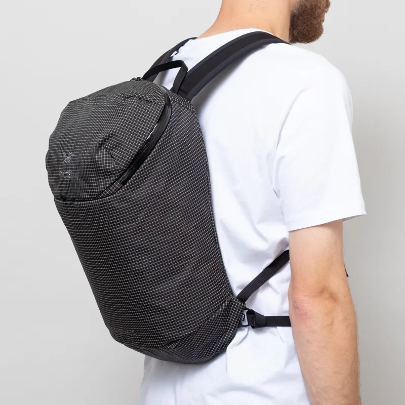 Arc'teryx Konseal 15 Backpack Black-1