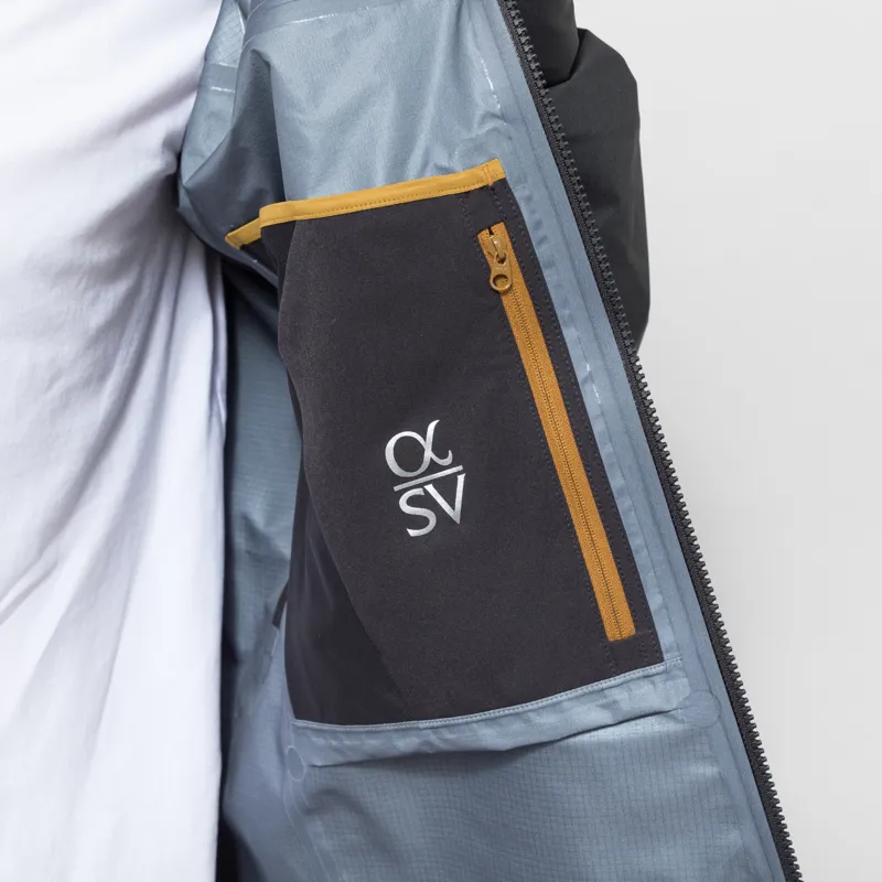 Arc'teryx Alpha SV GORE-TEX Jacket 24K Black-10