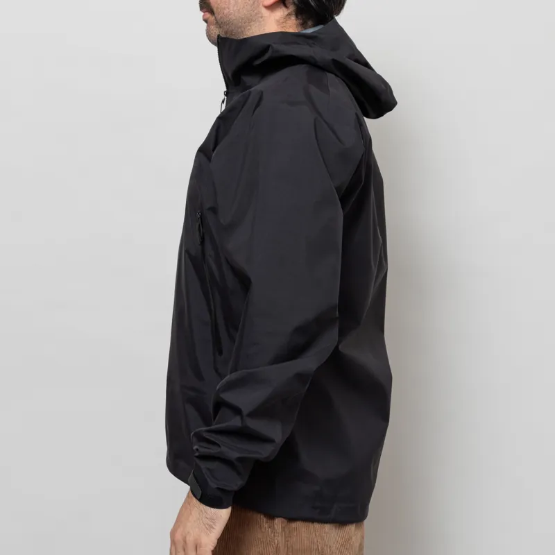 Arc'teryx Beta GORE-TEX Jacket Black-2