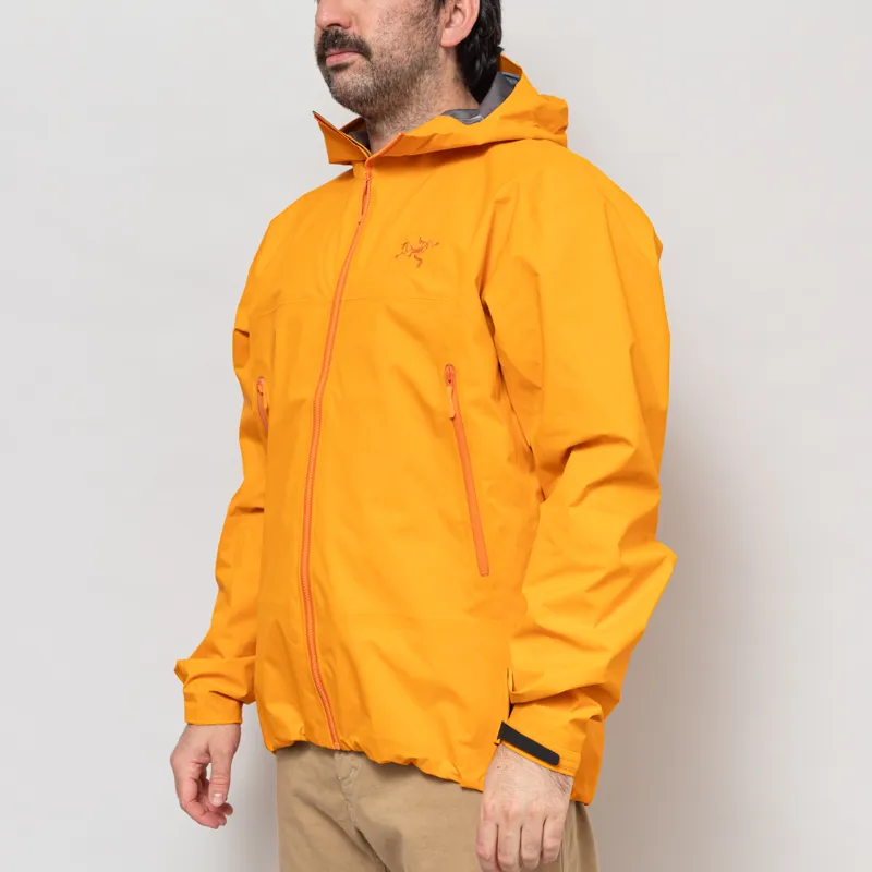 Arc'teryx Beta GORE-TEX Jacket Blaze-1